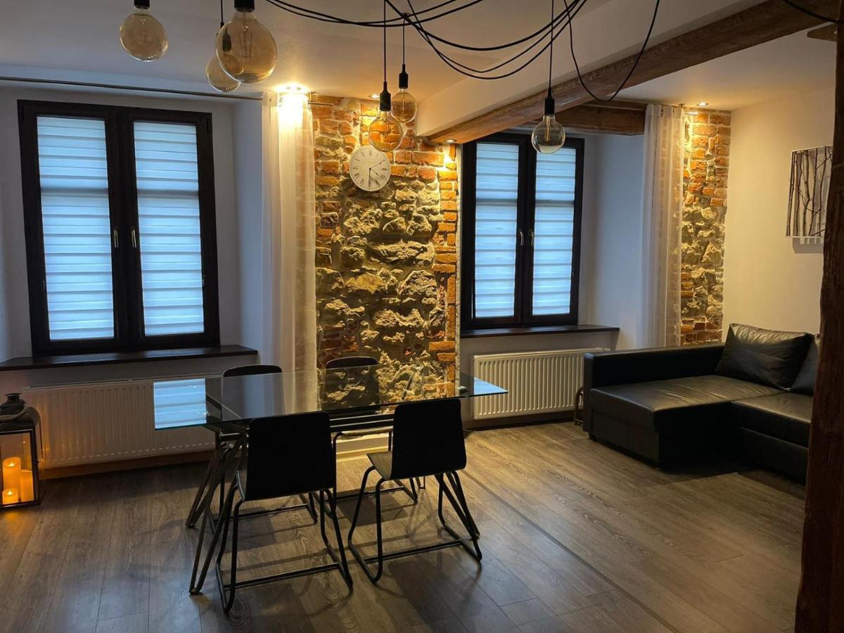 Apartament Przy Ratuszu Kłodzko Exteriör bild