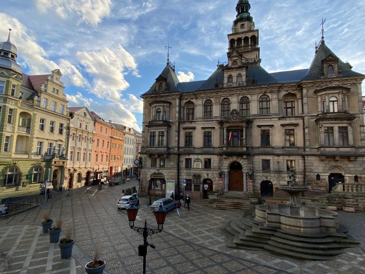 Apartament Przy Ratuszu Kłodzko Exteriör bild