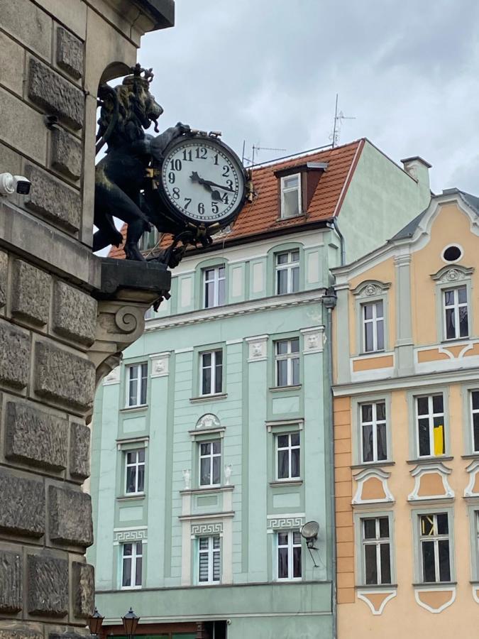 Apartament Przy Ratuszu Kłodzko Exteriör bild