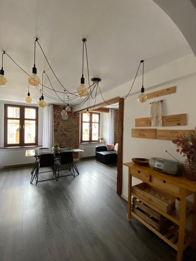 Apartament Przy Ratuszu Kłodzko Exteriör bild