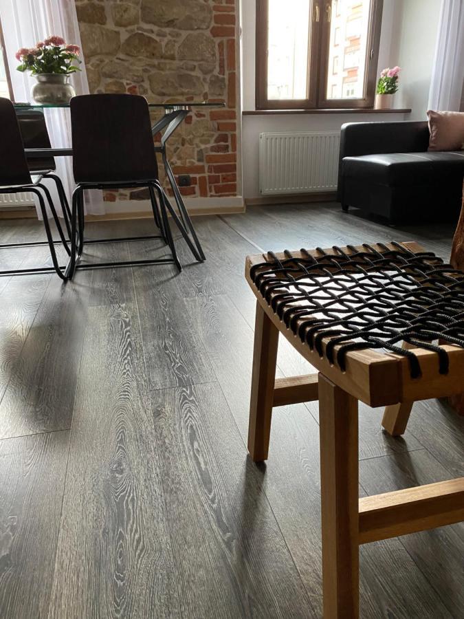 Apartament Przy Ratuszu Kłodzko Exteriör bild