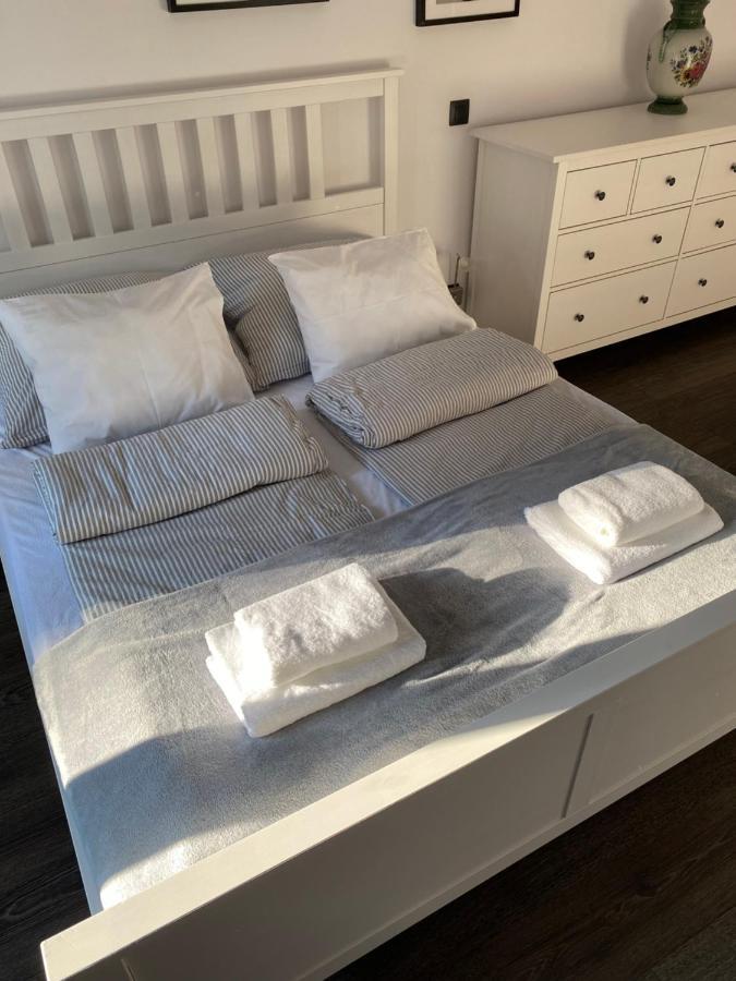 Apartament Przy Ratuszu Kłodzko Exteriör bild