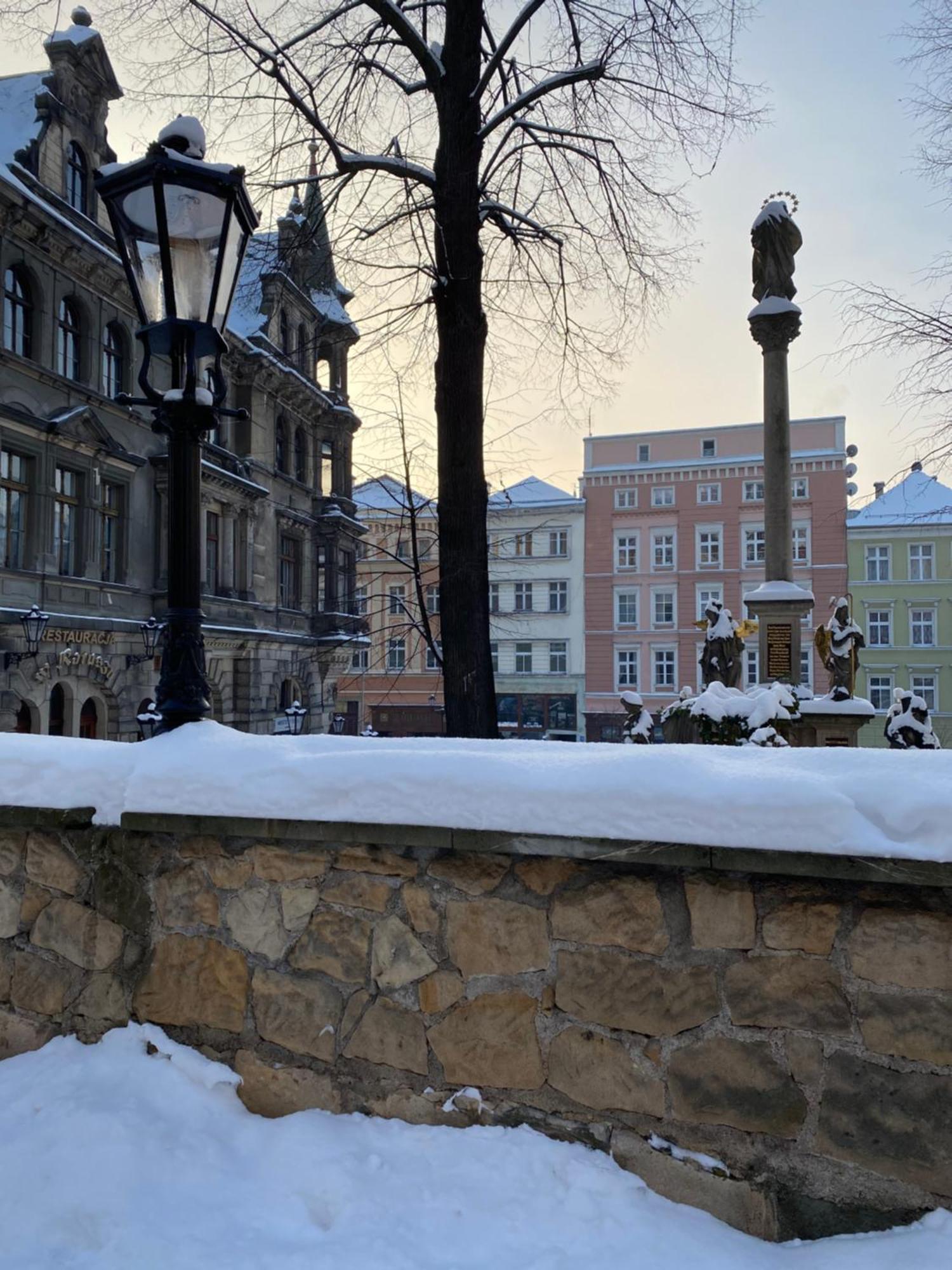 Apartament Przy Ratuszu Kłodzko Exteriör bild