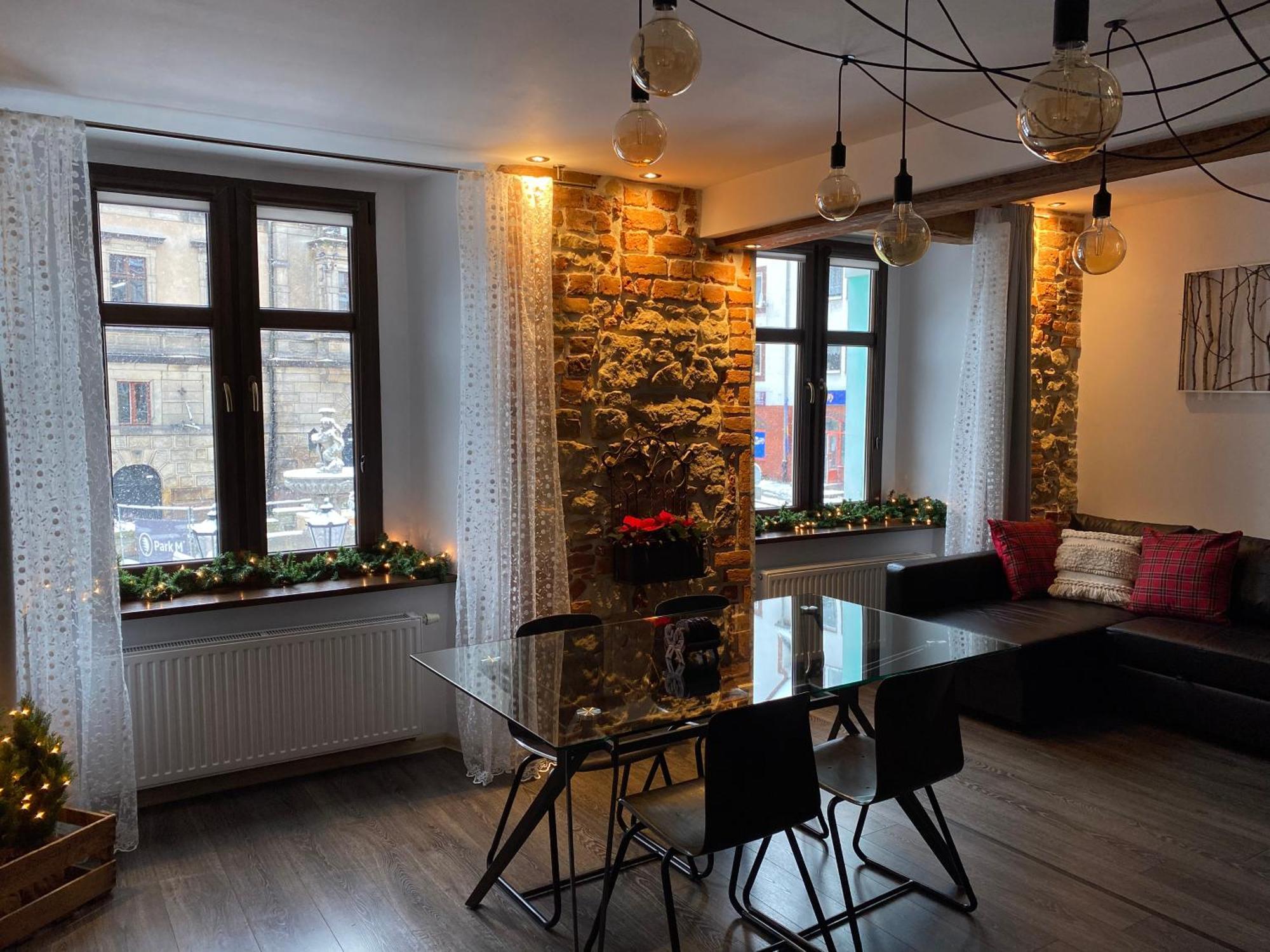 Apartament Przy Ratuszu Kłodzko Exteriör bild