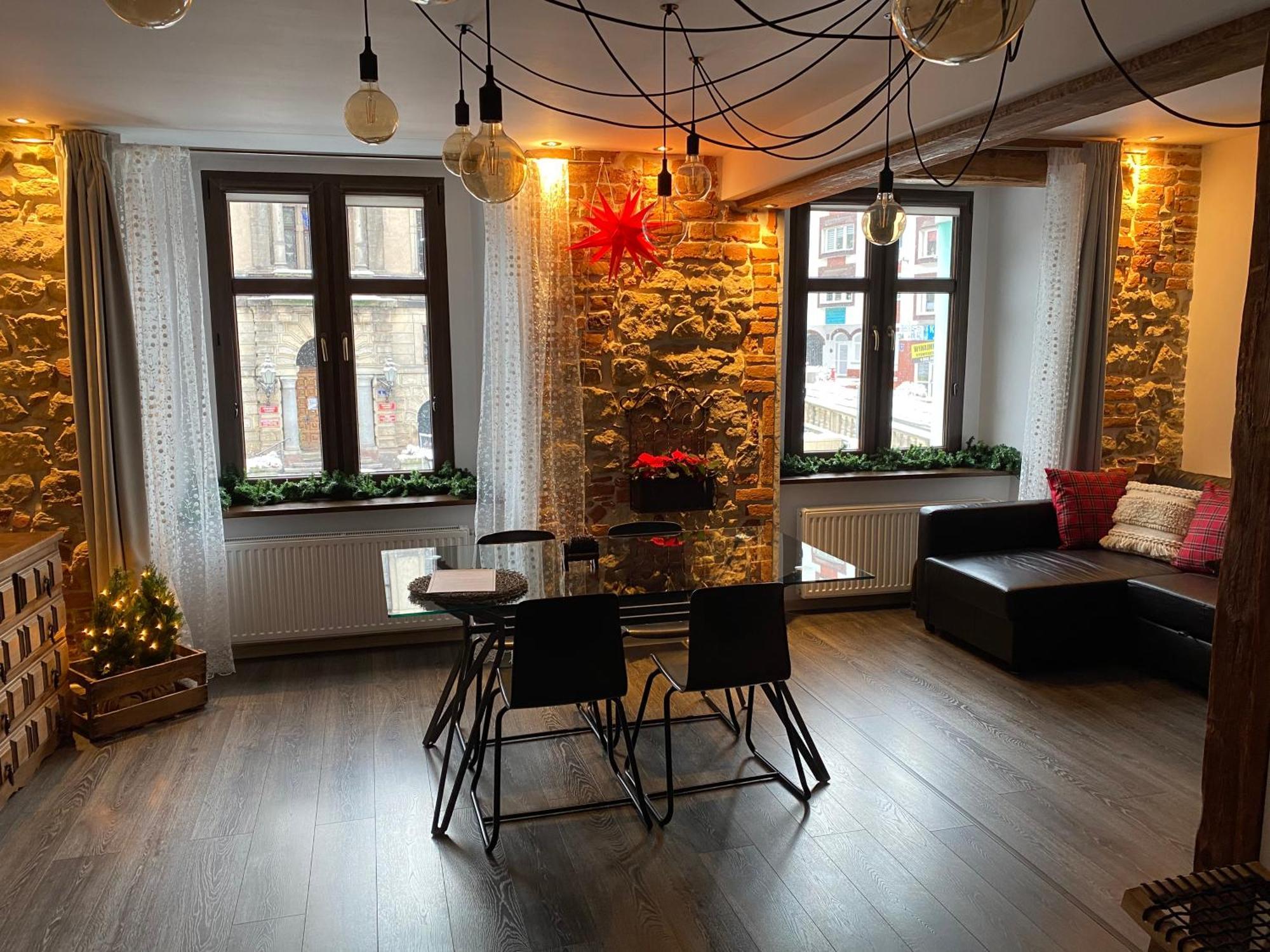 Apartament Przy Ratuszu Kłodzko Exteriör bild