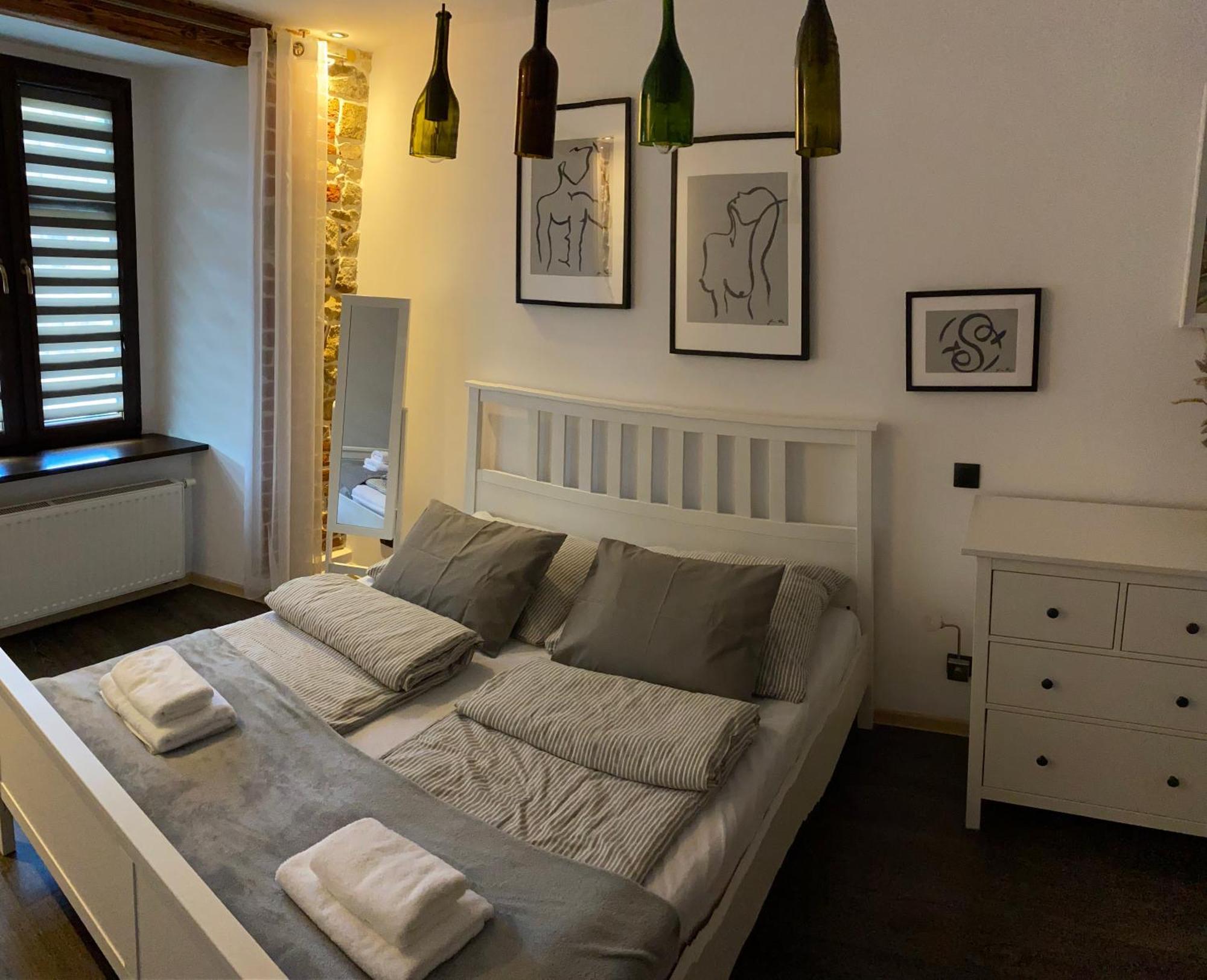 Apartament Przy Ratuszu Kłodzko Exteriör bild