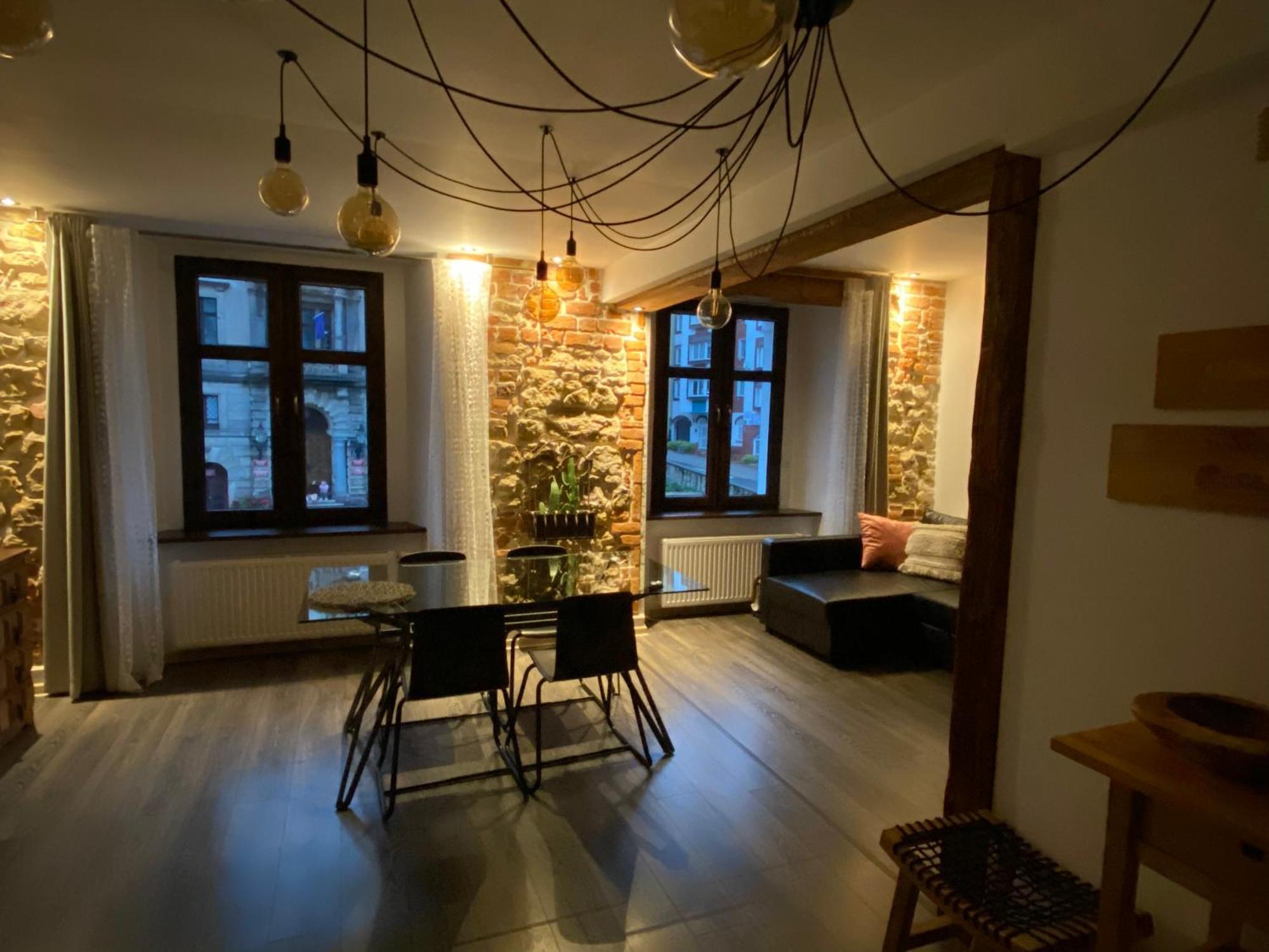 Apartament Przy Ratuszu Kłodzko Exteriör bild